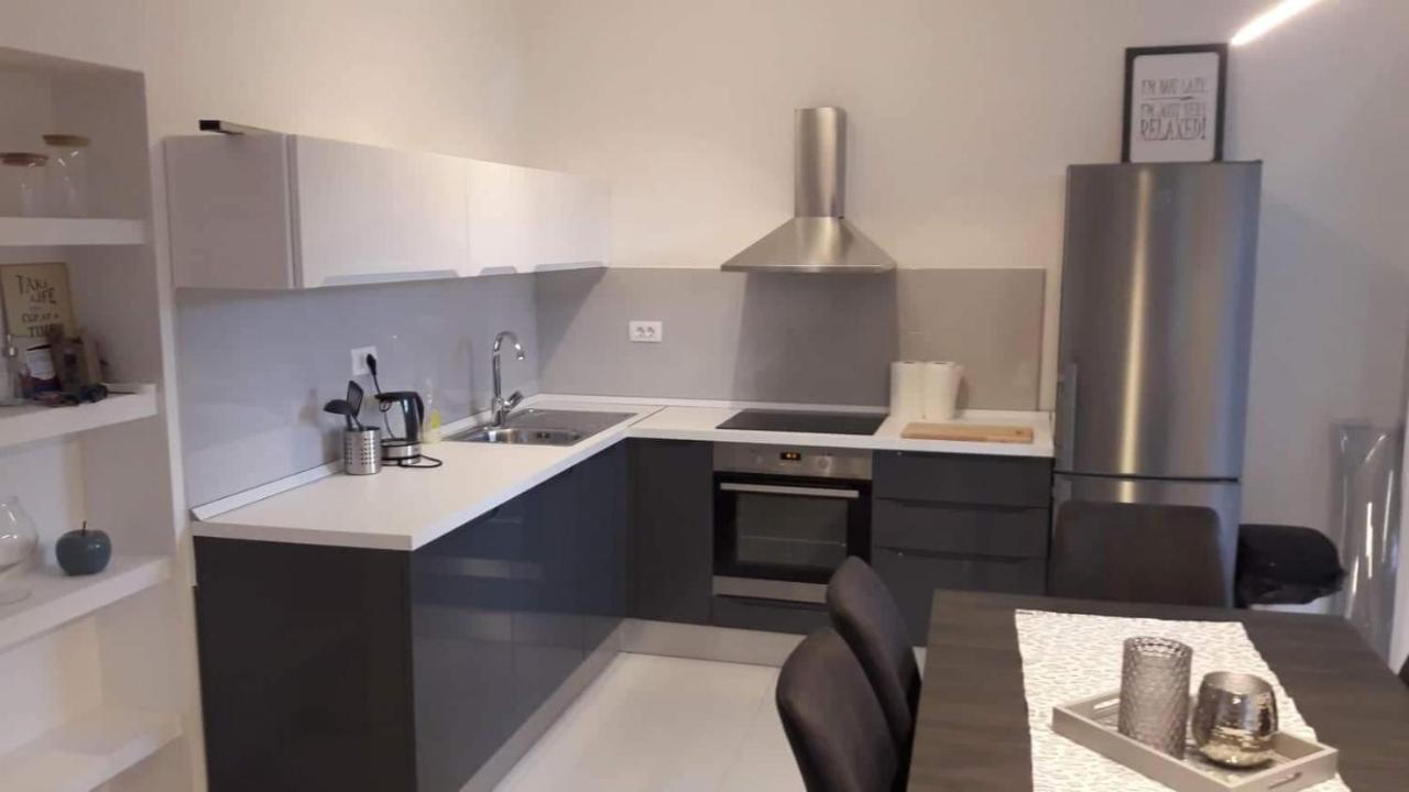 Apartman Ivana Podgora Ngoại thất bức ảnh